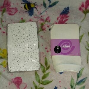 2 Pairs Of Stockings